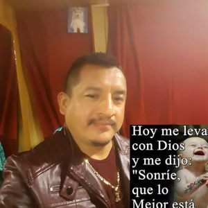 Meet your Posher, Efrain